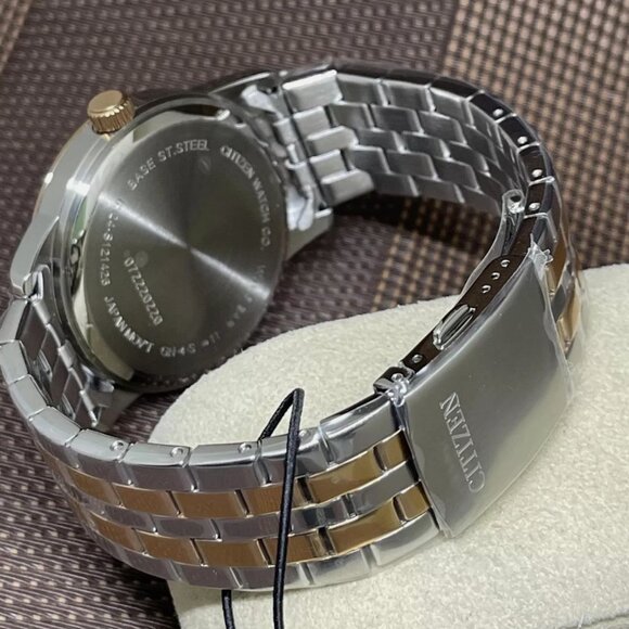 NEW Citizen Quartz Silver Analog Moon Phase Men\'s Watch main image 4